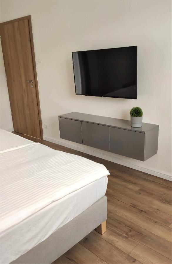 Helena Studio Apartman Siofok Exterior photo