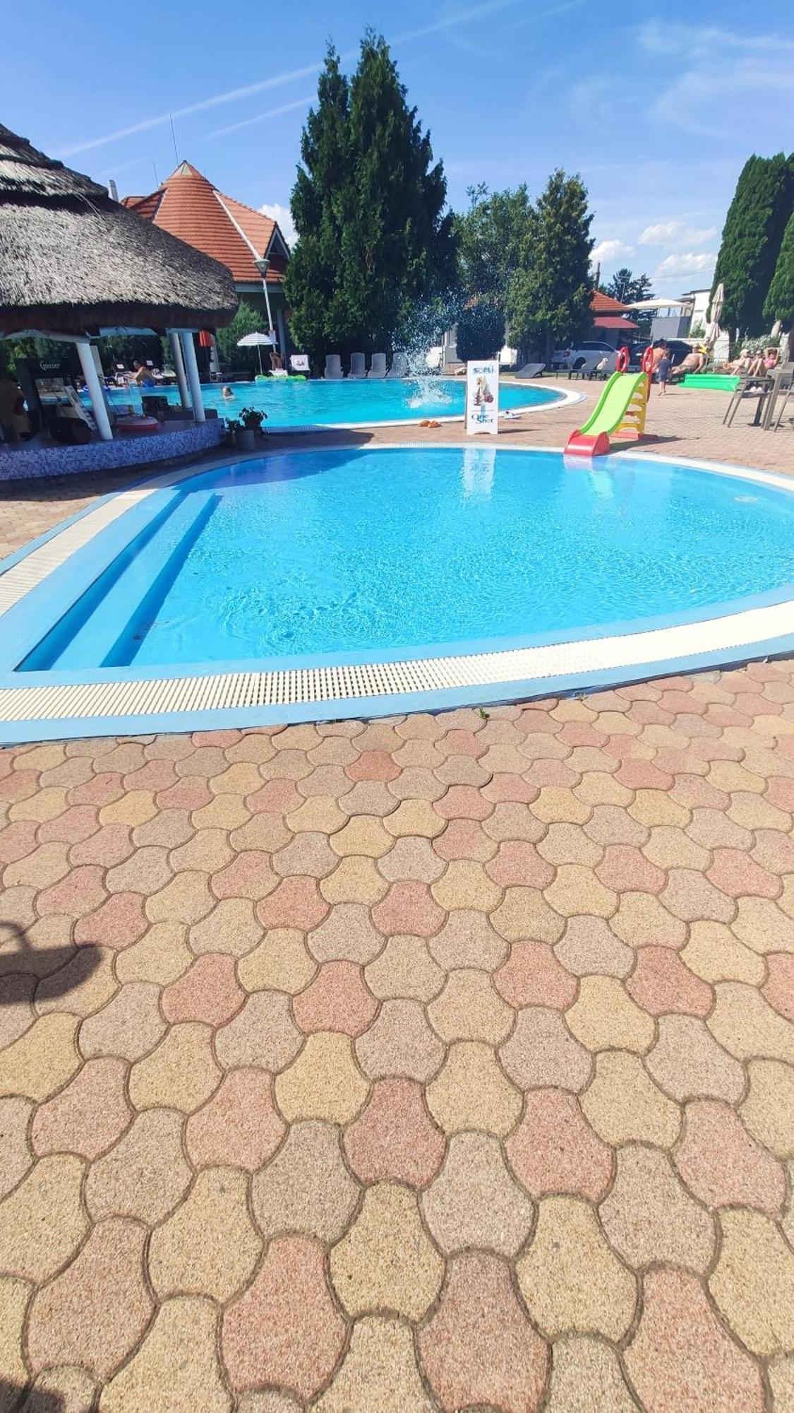 Helena Studio Apartman Siofok Exterior photo