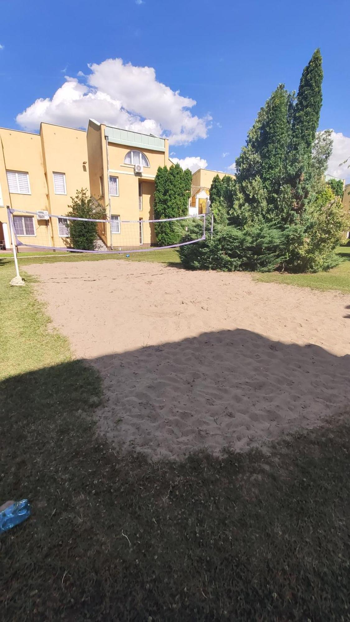 Helena Studio Apartman Siofok Exterior photo